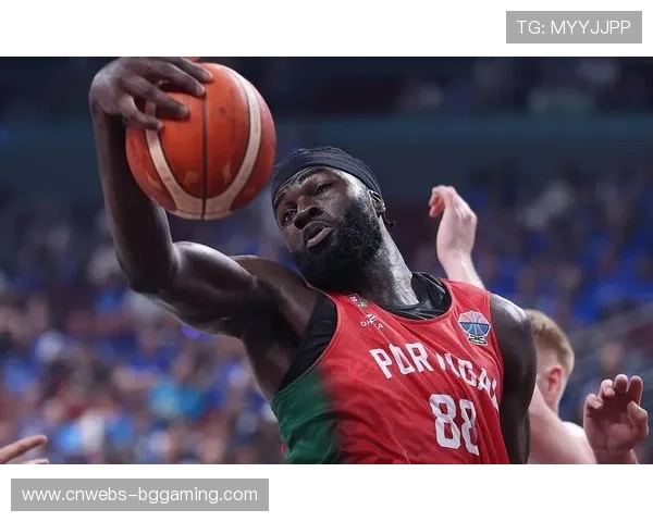 雷恩2-0十人里尔，弗兰科夫斯基传射助客队稳居前六